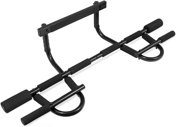 image of a pull up bar